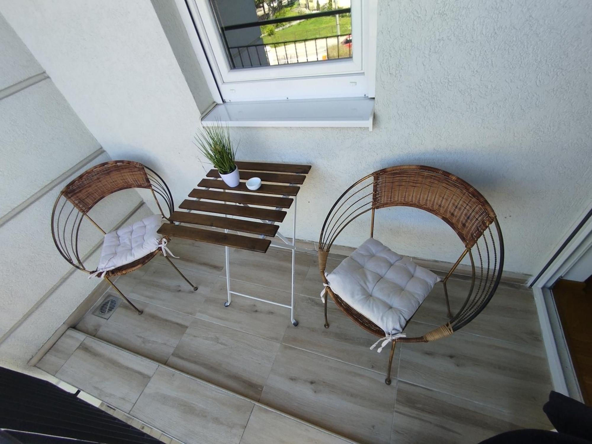 Cvetkovic Lux Аpartmani & Free Garaza Apartment Vrnjacka Banja Ruang foto