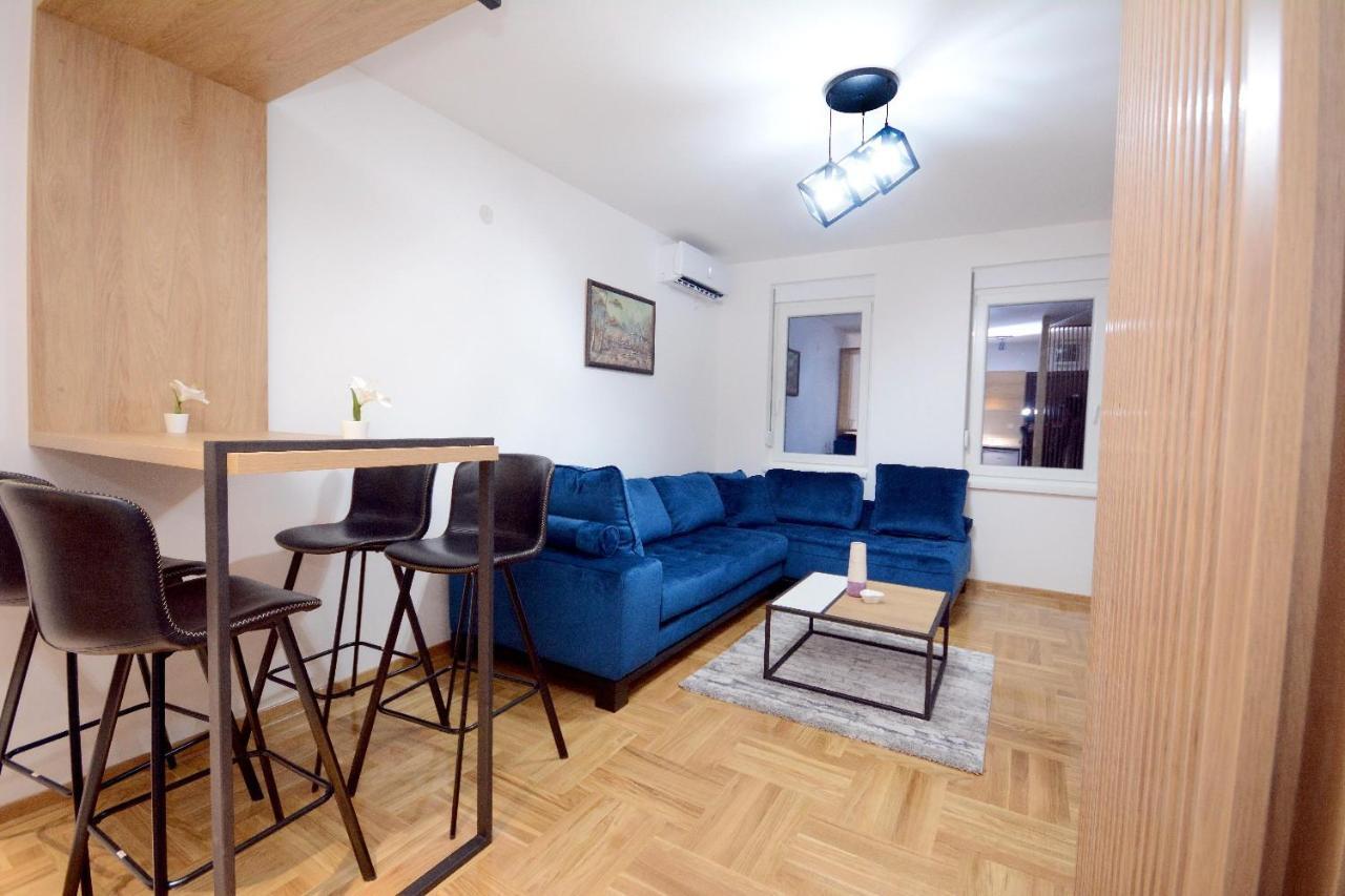 Cvetkovic Lux Аpartmani & Free Garaza Apartment Vrnjacka Banja Bagian luar foto