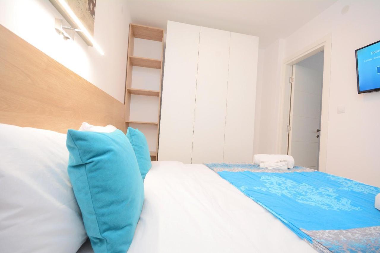 Cvetkovic Lux Аpartmani & Free Garaza Apartment Vrnjacka Banja Bagian luar foto