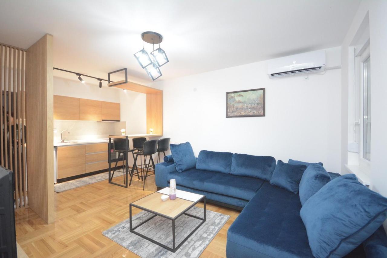 Cvetkovic Lux Аpartmani & Free Garaza Apartment Vrnjacka Banja Bagian luar foto
