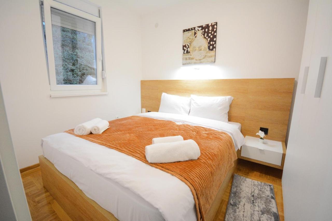 Cvetkovic Lux Аpartmani & Free Garaza Apartment Vrnjacka Banja Bagian luar foto